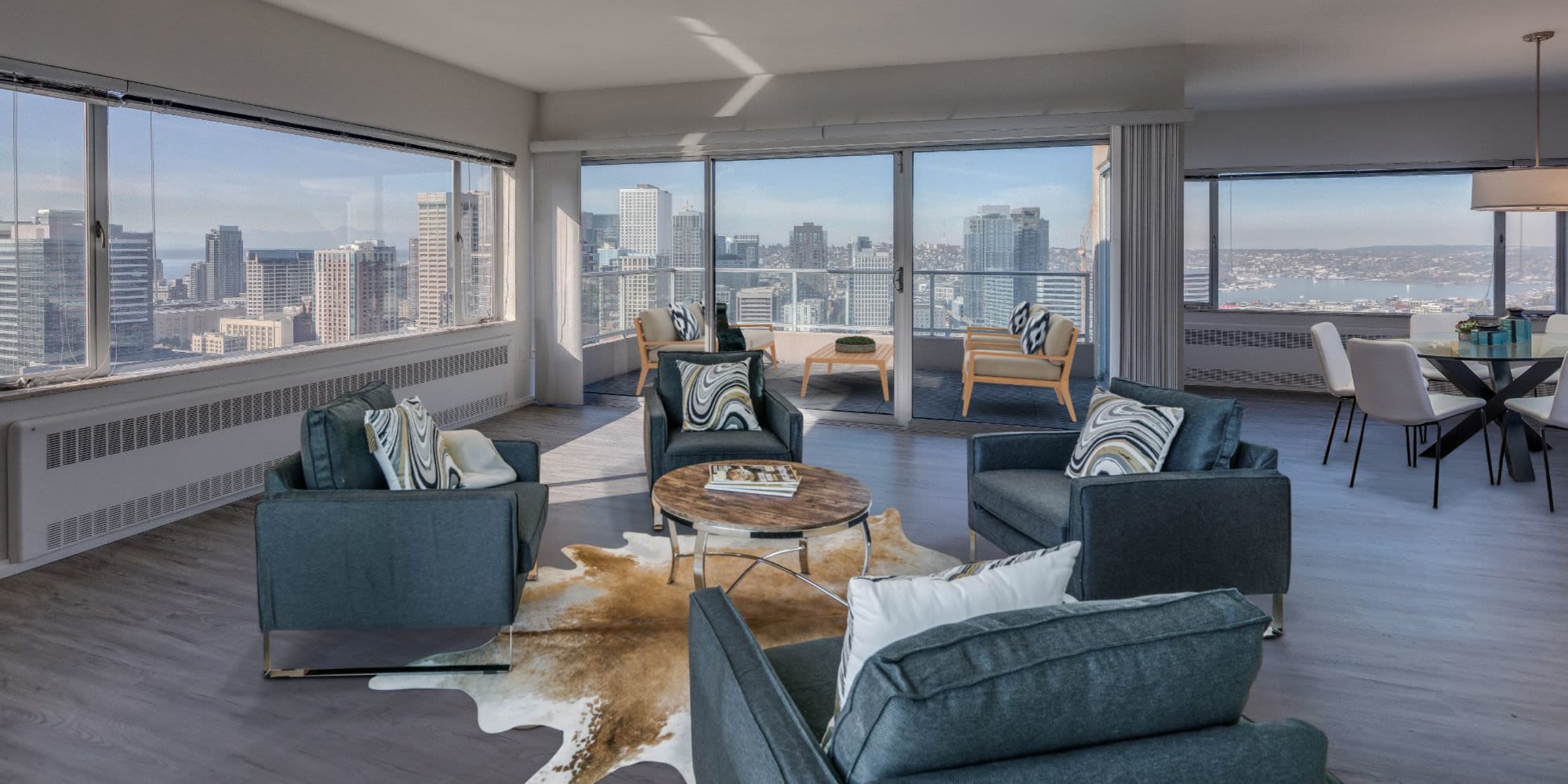 Apartments at Panorama Apartments in Seattle, Washington