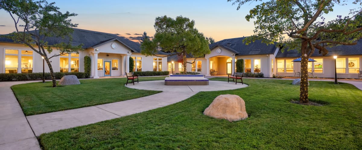 The courtyard at MuirWoods Memory Care in Petaluma, California