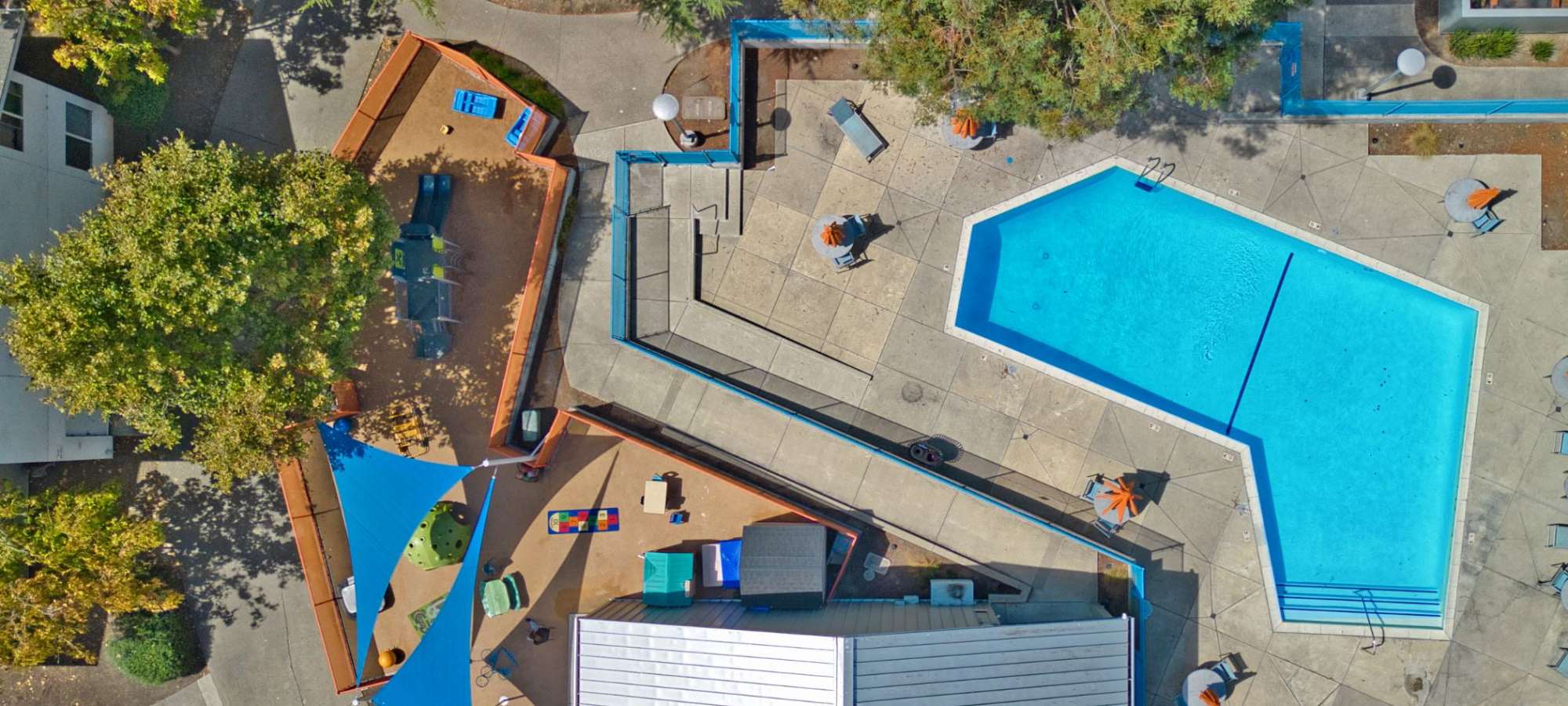 Aerial view of the swimming pool at Lakeside Village in San Leandro, California