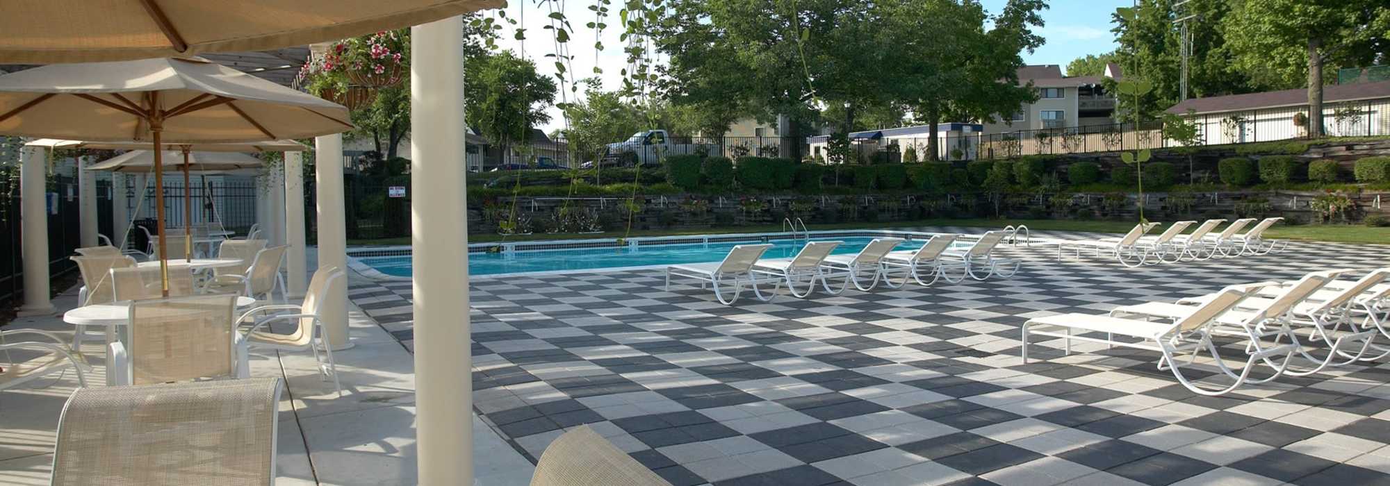 Amenities at The Pavilion in Maryland Heights, Missouri  