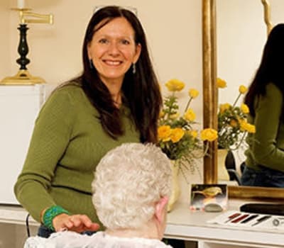 Resident visiting the salon at Valley Terrace in White River Junction, Vermont