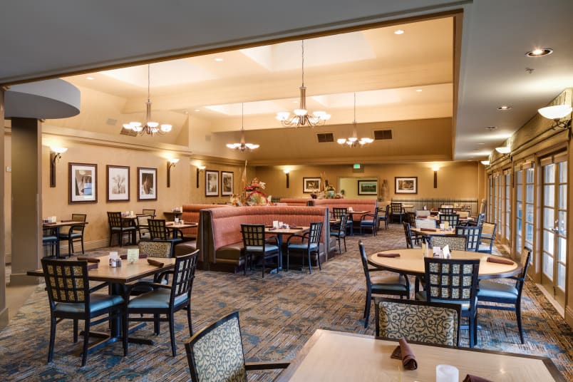 Banquet hall at The Reserve at Thousand Oaks in Thousand Oaks, California