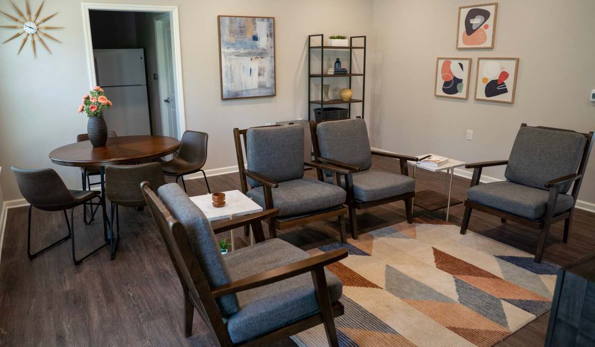 Community living space with chairs at Douglas Greene in Kodak, Tennessee