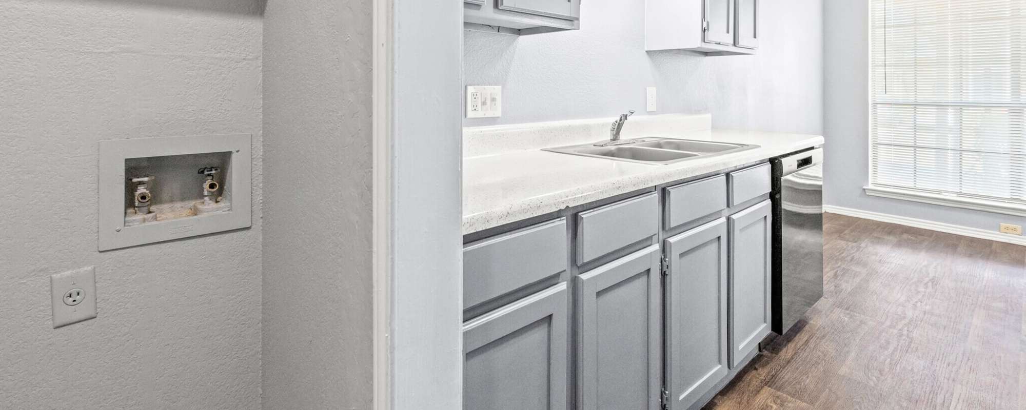 Richland Hills, Texas, apartments at North Hills Place