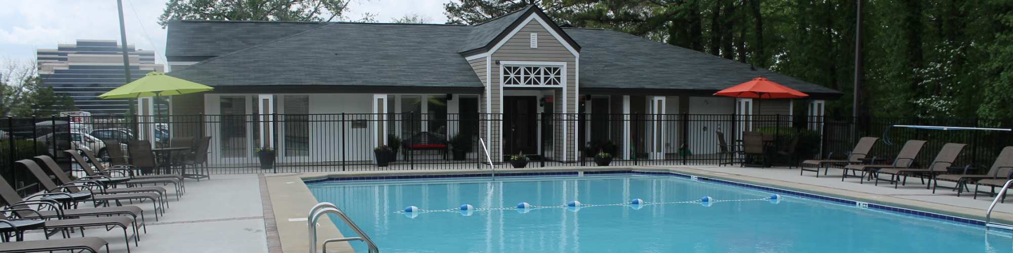 Amenities at The Abbey at Riverchase in Hoover, Alabama