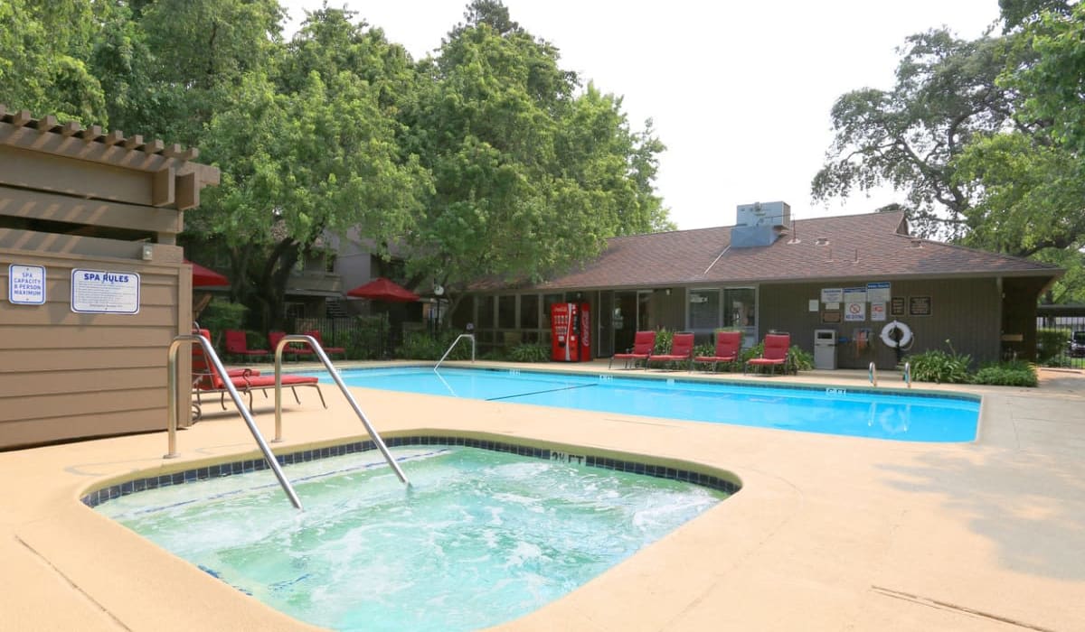 Swimming pool and hot tub at  Shasta Terrace in Vacaville, California