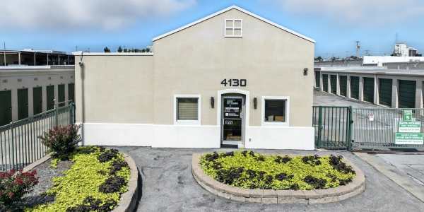 Exterior building at Storage Hub - 68th St. in Tulsa, Oklahoma