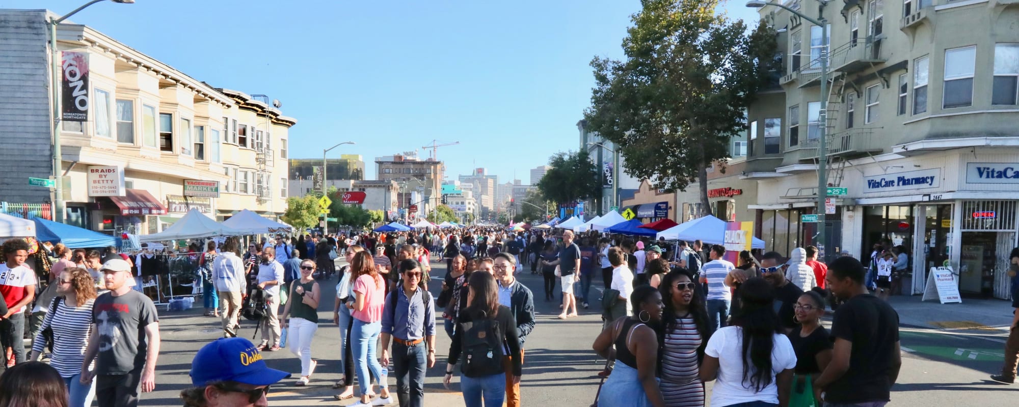 Uptown Oakland, CA Apartments near 19th Street BART The Moran