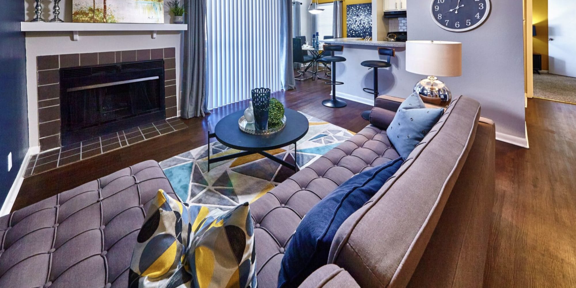 Apartments in Dallas, Texas at South Pointe 