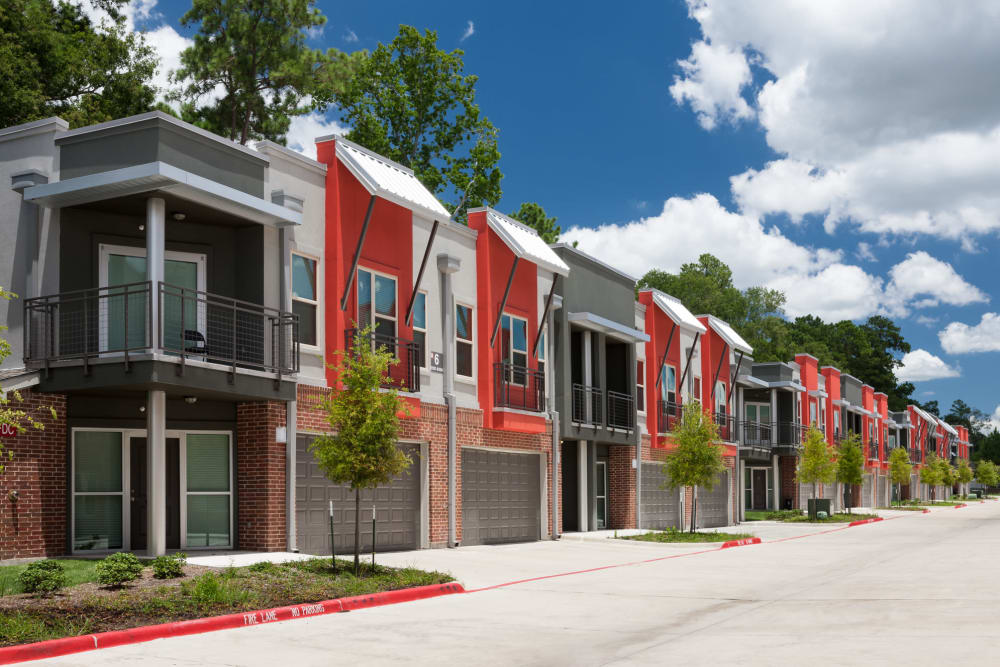 Exterior at Anatole at the Pines in Conroe, Texas
