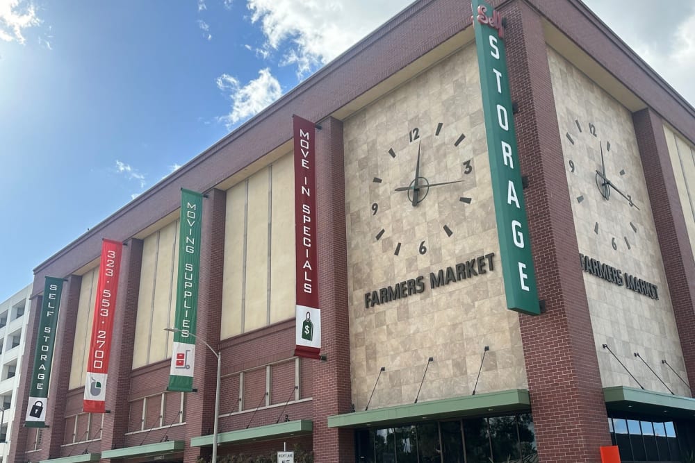 Home at Farmers Market Self Storage in Los Angeles, California