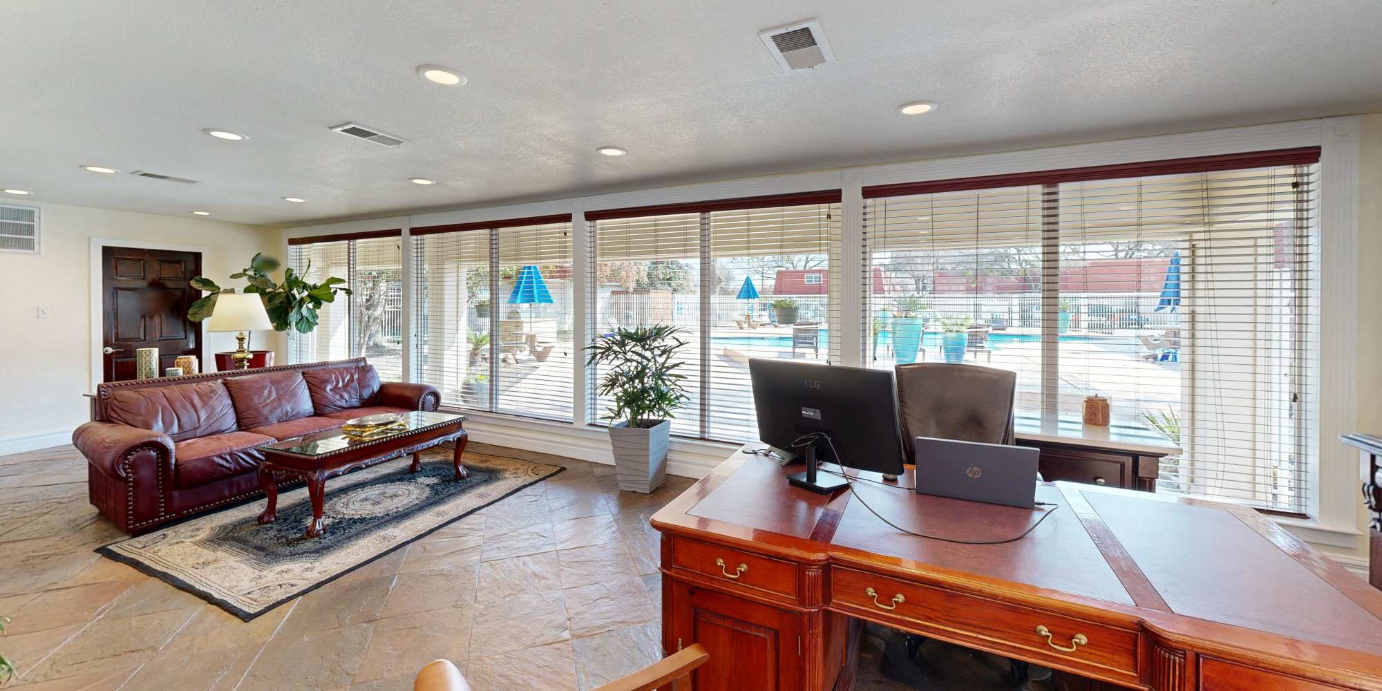 Apartments in Irving, Texas at Tucasa Townhomes 