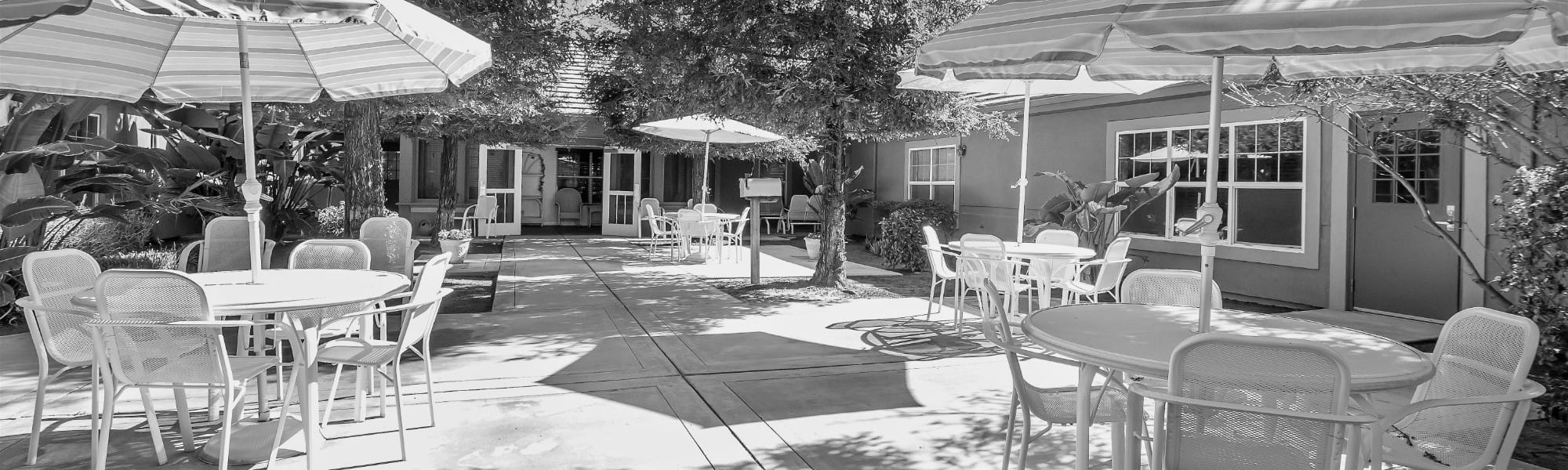 Gallery at Pacifica Senior Living Bakersfield in Bakersfield, California.