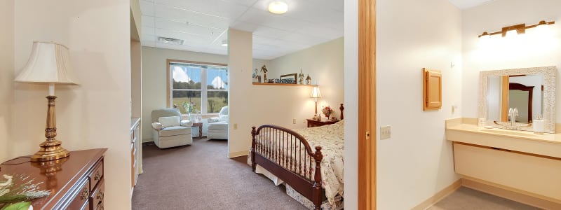 Resident bedroom at Wellington Place at Rib Mountain in Wausau, Wisconsin