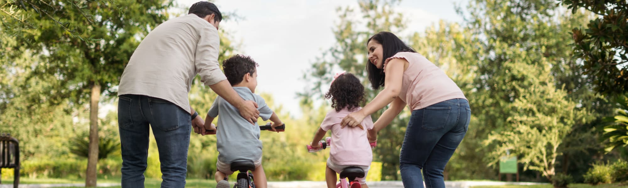 Residents of Sandpiper Apartments in Seatac, Washington