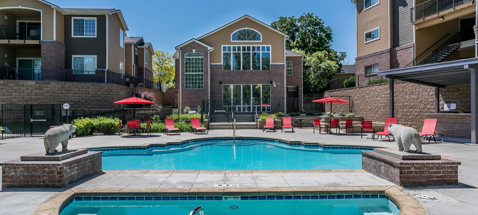 The Crossings at Bear Creek Apartments in Lakewood, Colorado