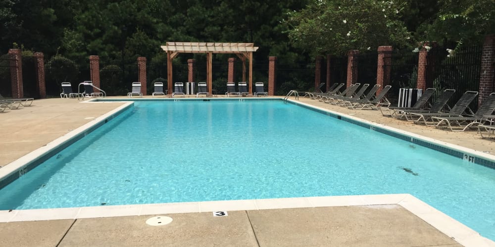 Sparkling swimming pool at Midsouth 301 in Jackson, Mississippi