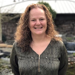 Melissa Jenkins at Timber Pointe Senior Living in Springfield, Oregon.
