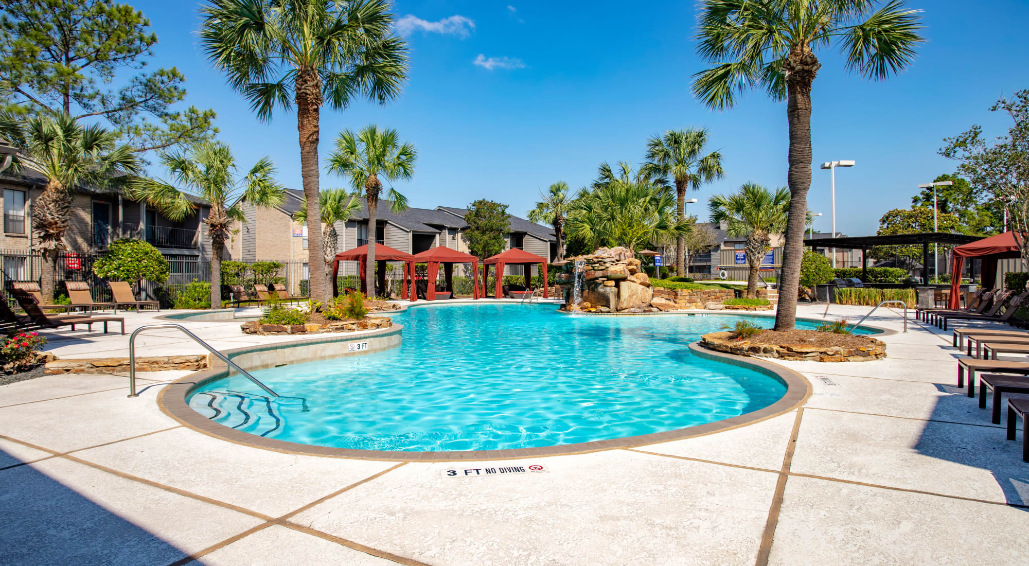 Apartments at 2400 Briarwest in Houston, Texas