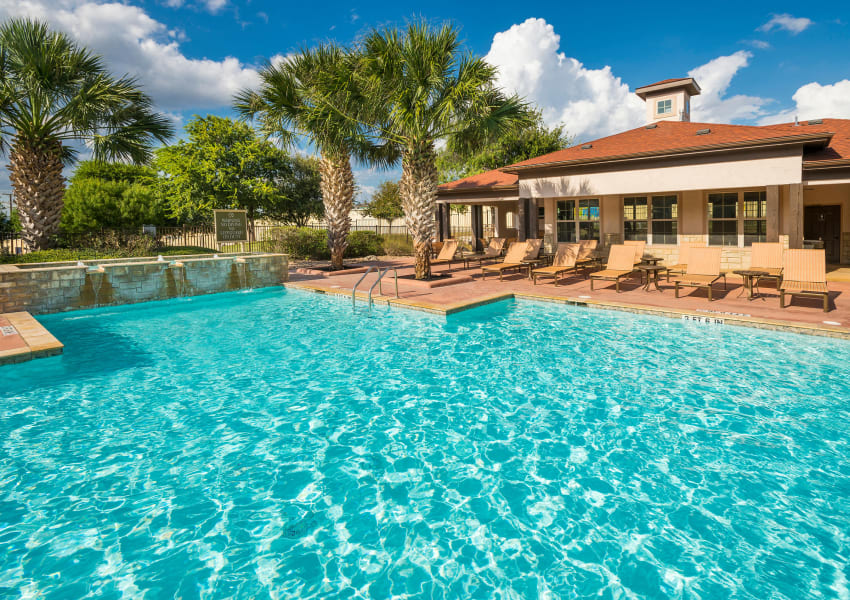 Swimming pool at Villas at Medical Center in San Antonio, Texas