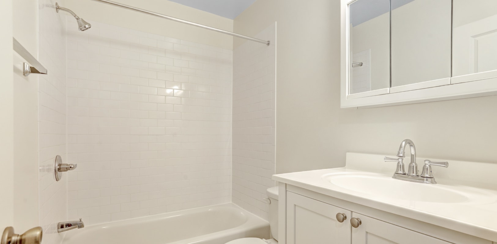 Photos of Brookwood Gardens in East Windsor, NJ