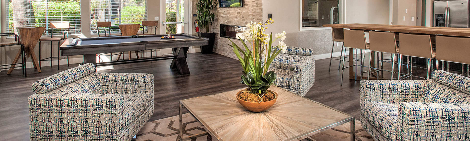 View photos of our luxurious property at Shore Park at Riverlake in Sacramento, California