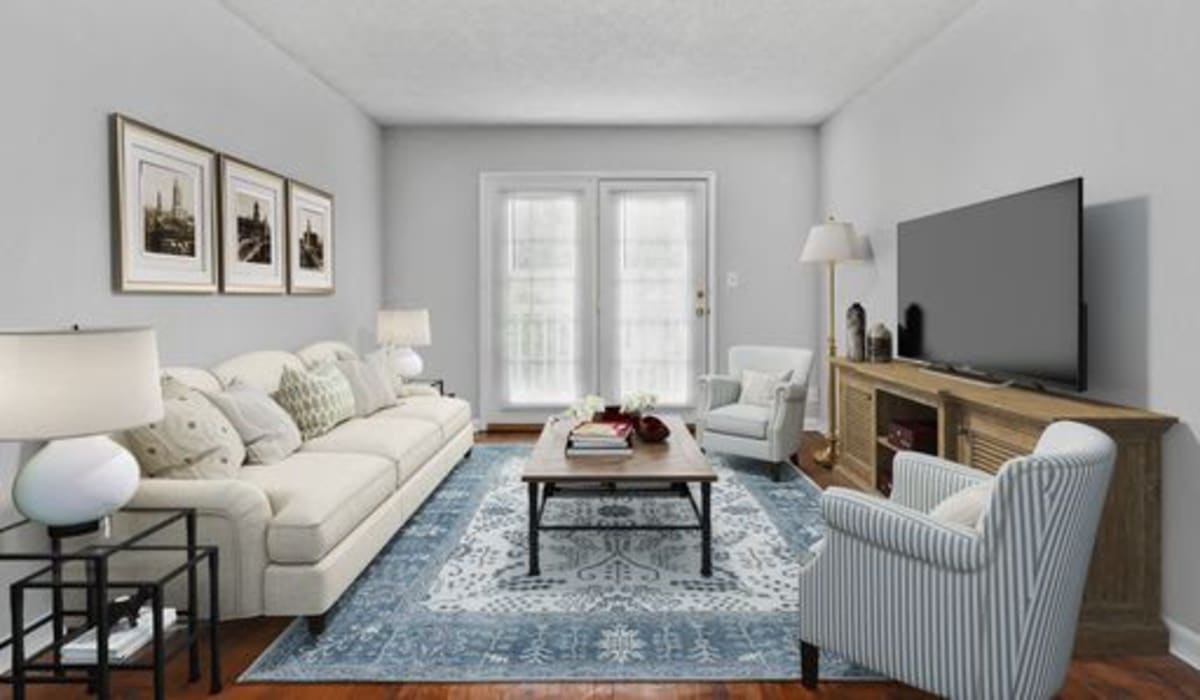 Living room at Vestavia Park Apartments, LLC in Vestavia Hills, Alabama