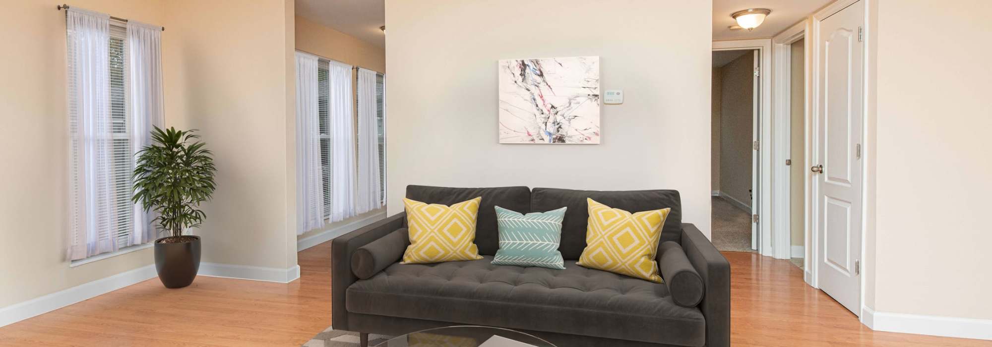 FAQs | Peachtree Apartments in Chesterfield, Missouri 