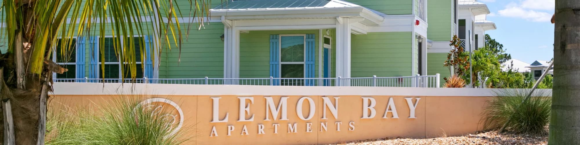 Photo Gallery | Lemon Bay Apartments in Englewood, Florida 