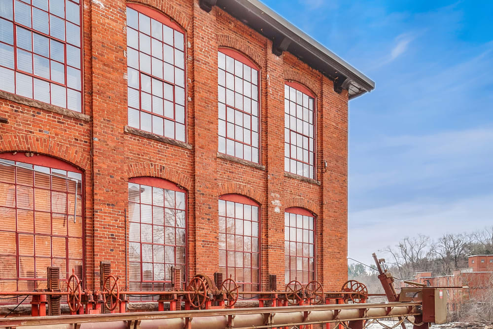 Exterior of Porterdale Mill Lofts in Porterdale, Georgia