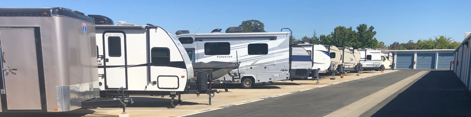 RV, boat & auto storage at Blue Oaks Self Storage in Roseville, California. 