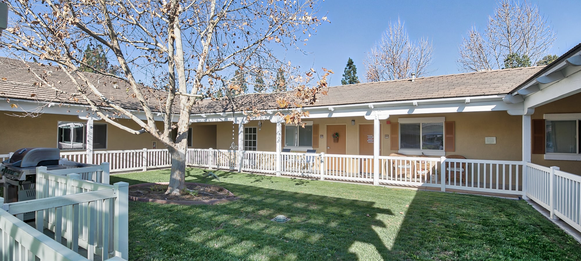 Courtyard at Sunlit Gardens in Alta Loma, California