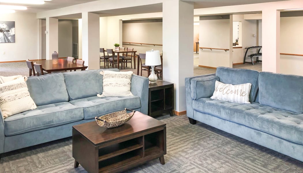 1 Amp 2 Bedroom Senior Apartments In Iowa City Ia