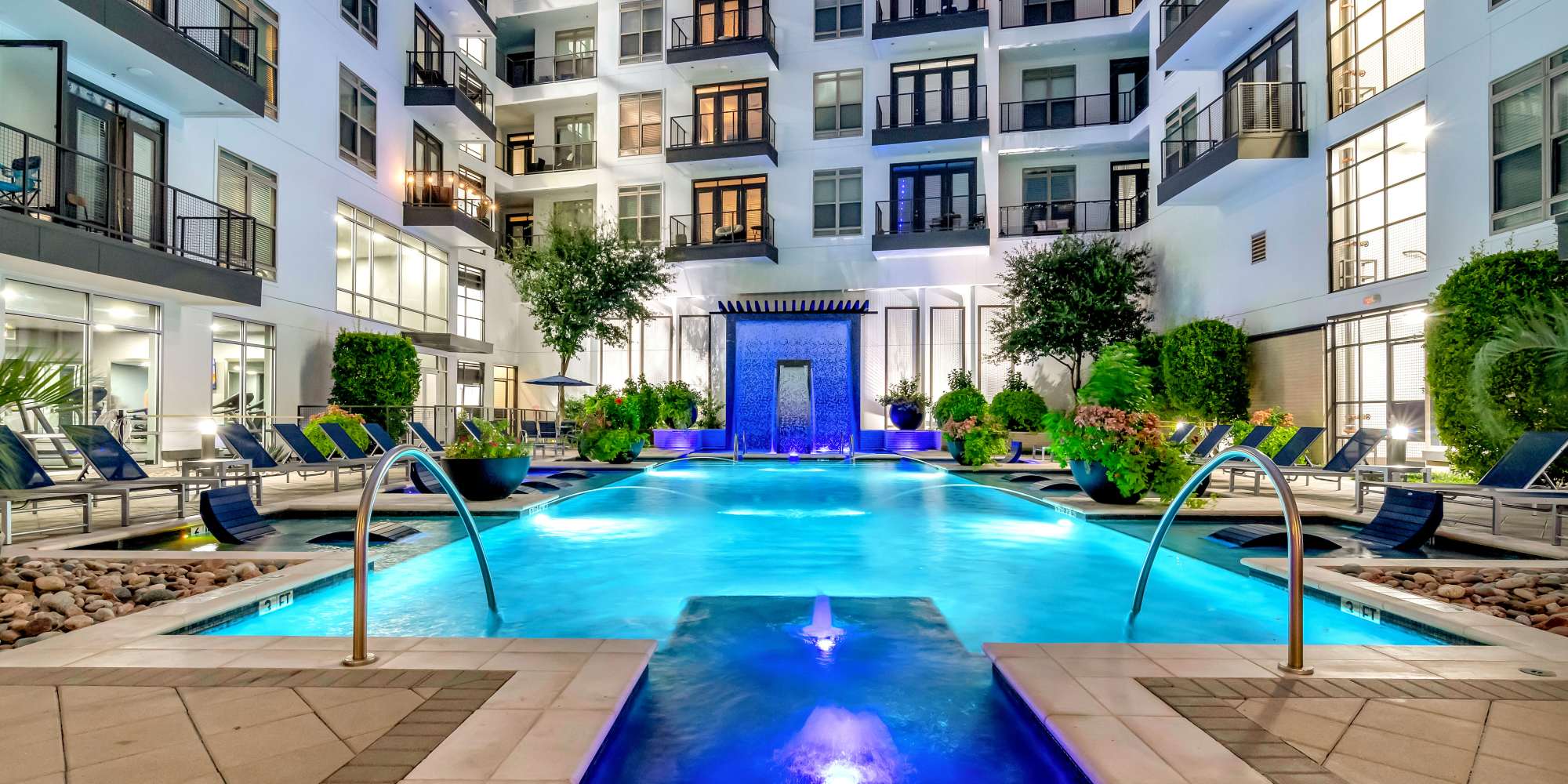 Apartments at Anthem Cityline in Richardson, Texas
