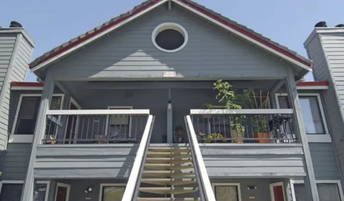 Staircase leading up to an apartment at Lakeshore Meadows & Gardens in Lodi, California