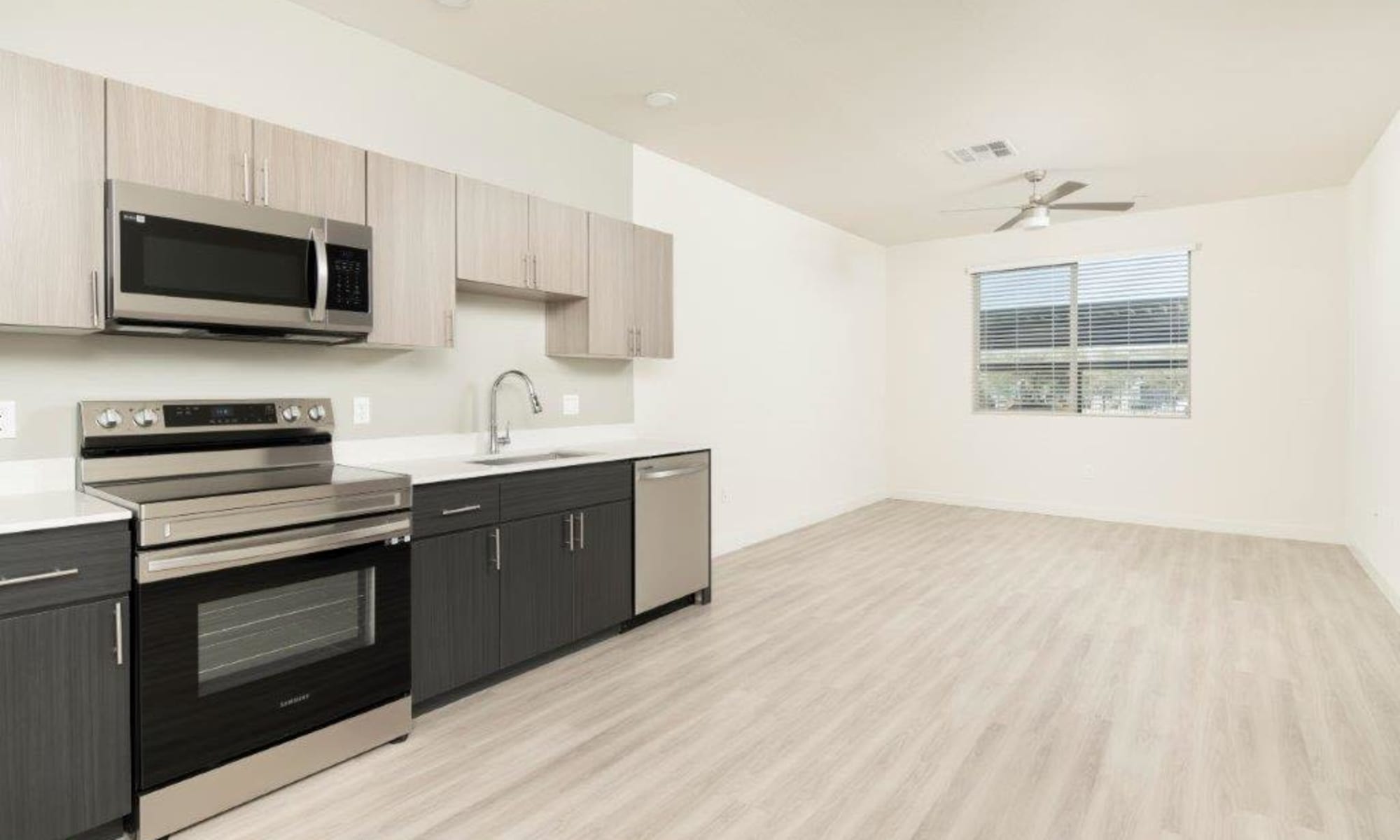 Spacious kitchen area at Horizon North in Phoenix, Arizona