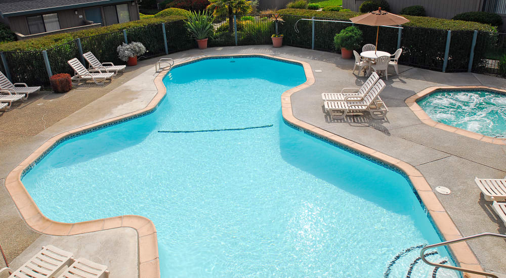 Resort-style swimming pool at Temescal in Davis, California