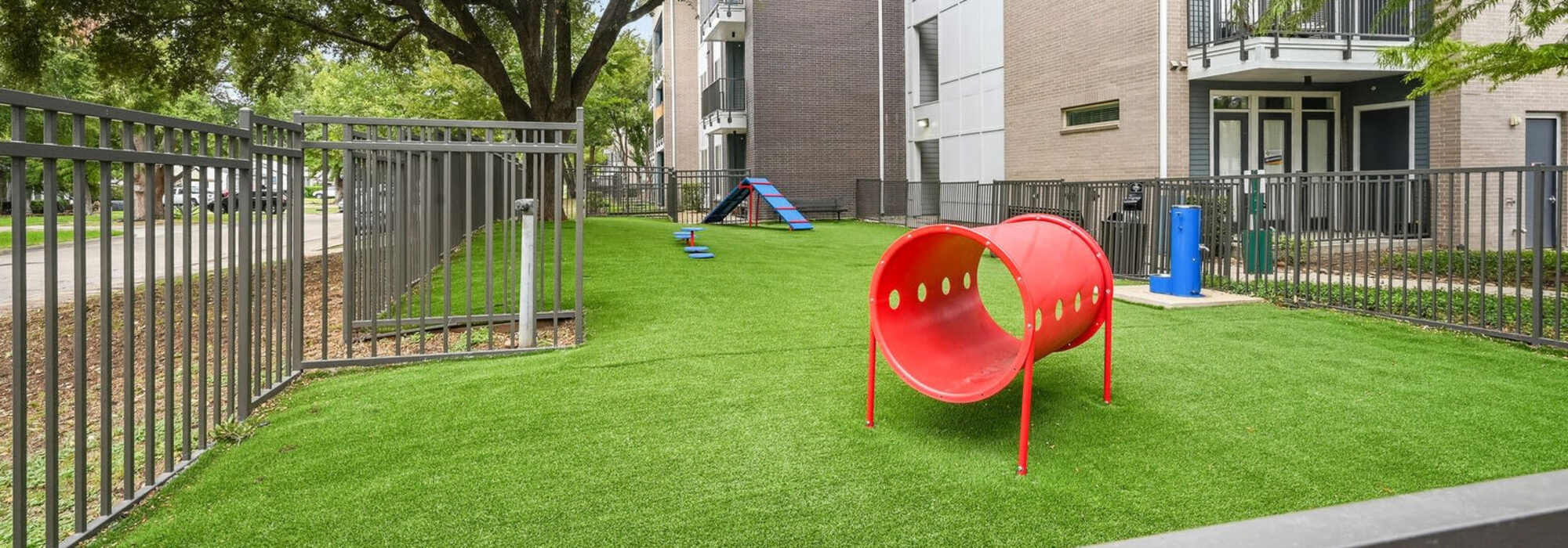 Pet Friendly at Kade in Dallas, Texas   