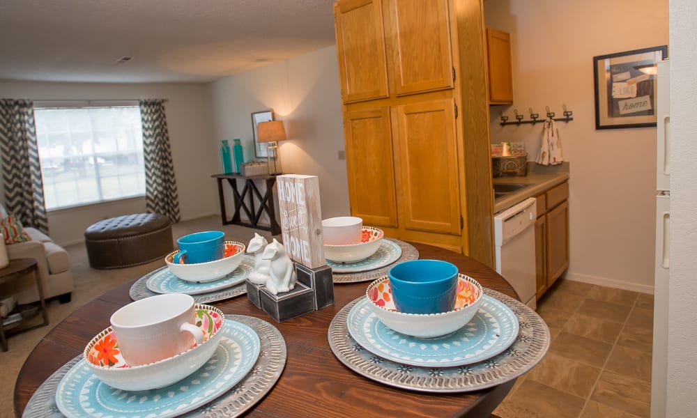 Dining room at Tammaron Village Apartments in Oklahoma City, Oklahoma