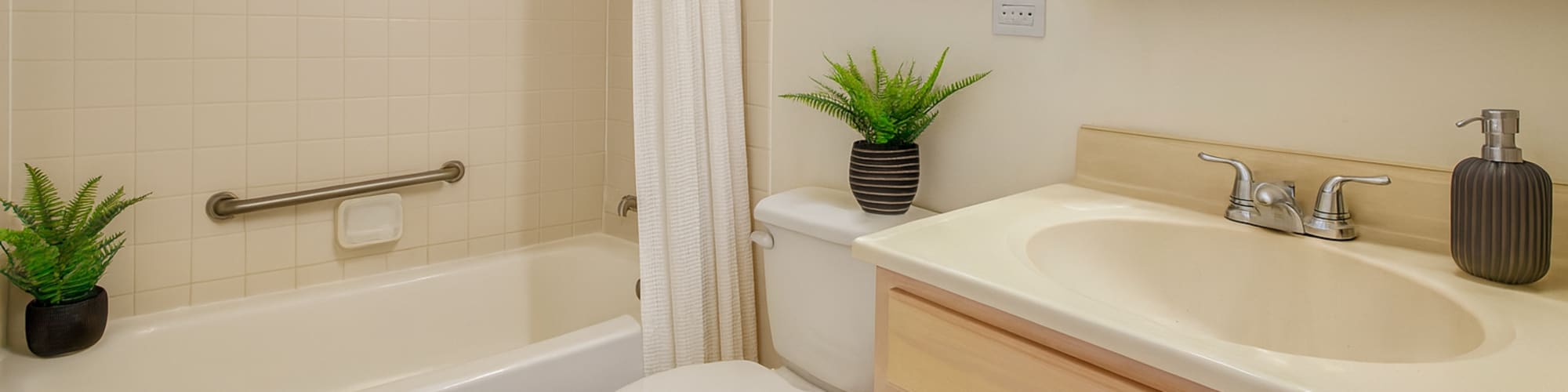 Floor Plans | Jackson Park Terrace in Chicago, Illinois