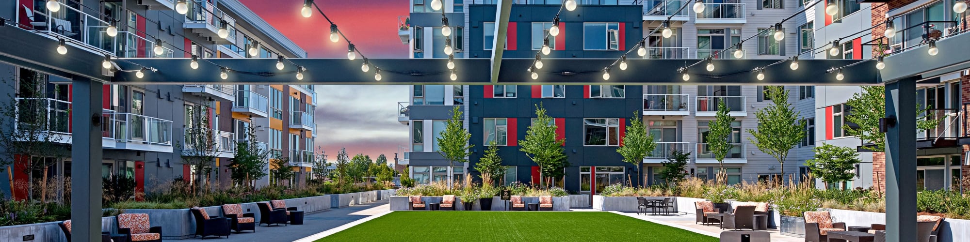 Luxury Studio, 1 & 2 Bedroom Apartments in Burien, WA