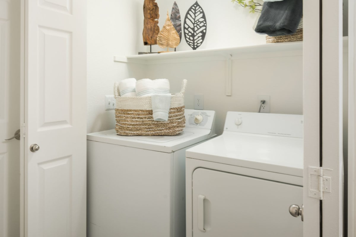 Washer and dryer at Lakes at Arrowhead Ranch, Glendale, Arizona