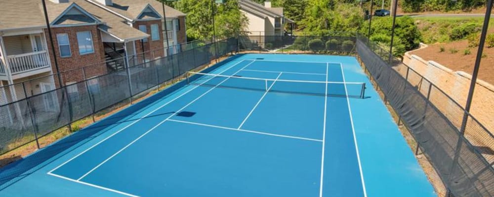 The community tennis court at Chace Lake Villas in Birmingham, Alabama