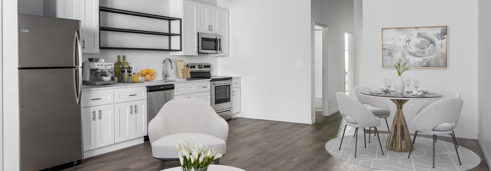 Virtual Tour at Brush Factory Lofts in Philadelphia, Pennsylvania
