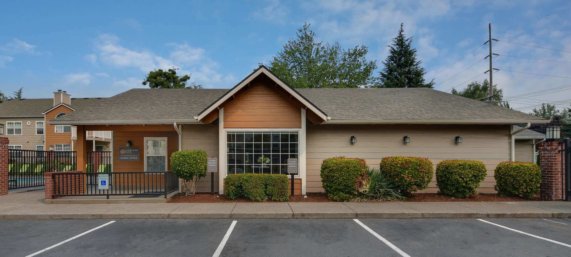 Photos at Carriage Park Apartments in Vancouver, Washington 