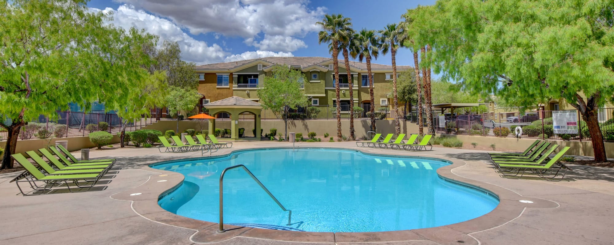 Apartments at Willowbrook Apartments in Las Vegas, Nevada