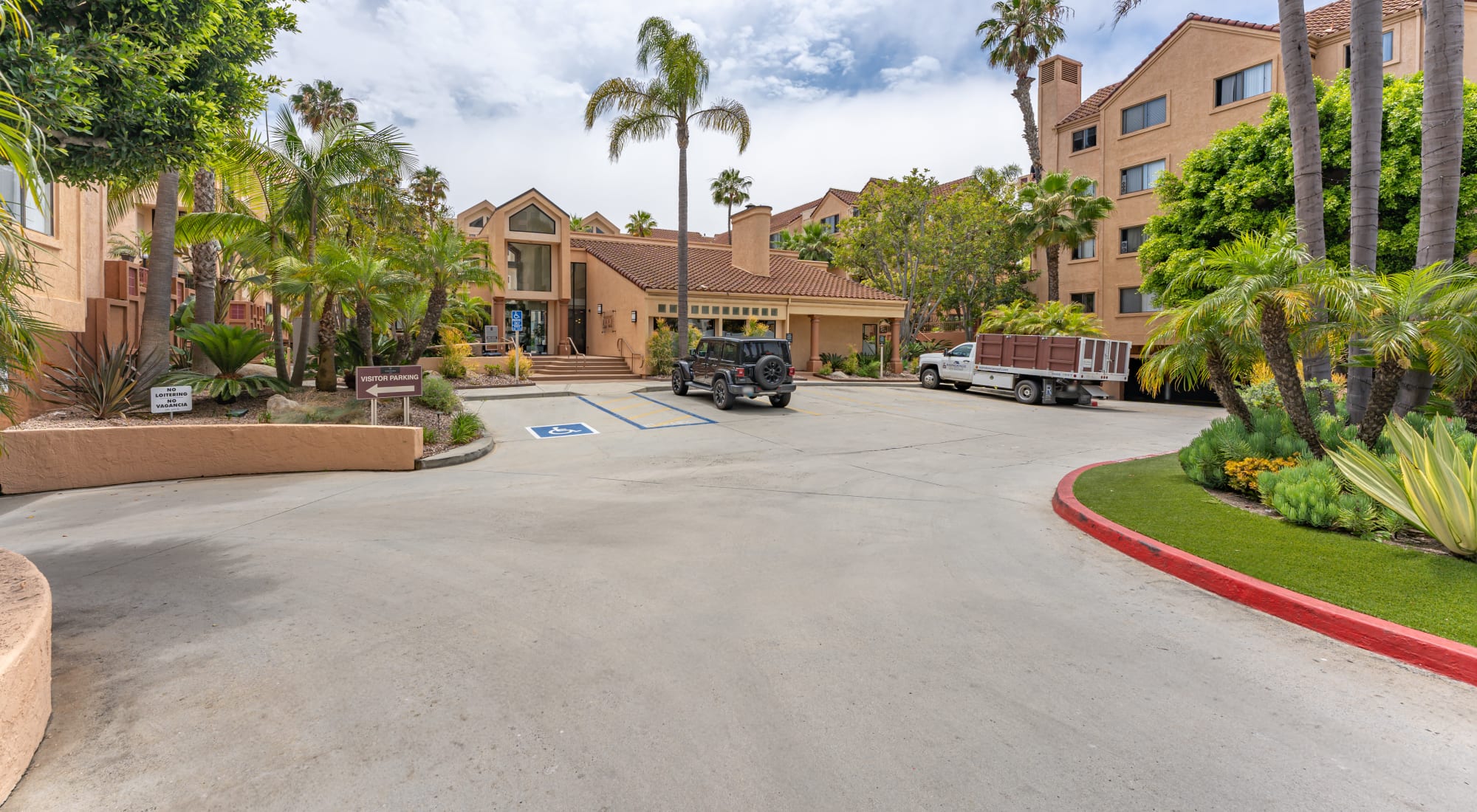 La Jolla Village San Diego, CA Apartments near University of California ...