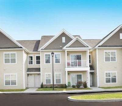 Gorgeous apartment homes at Canal Crossing in Camillus
