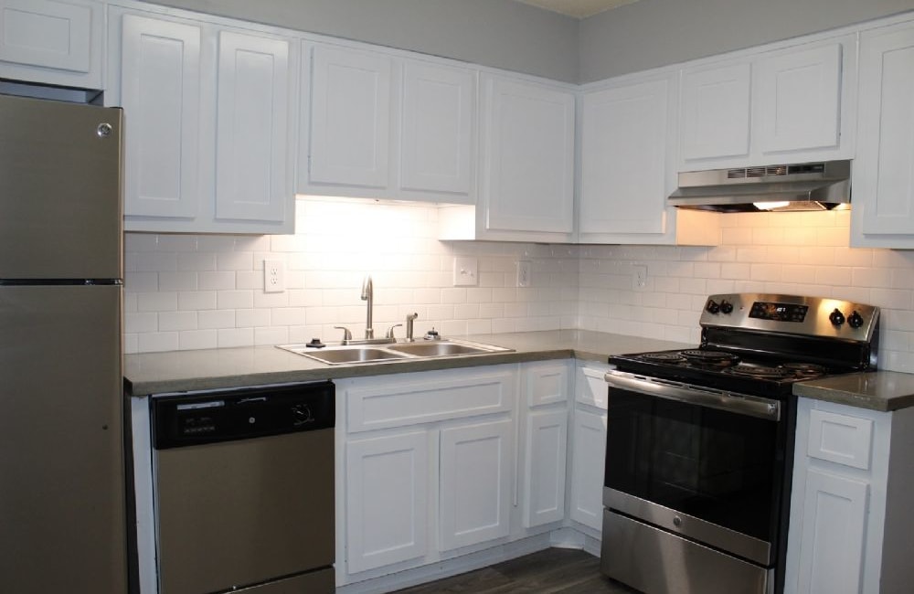 An apartment kitchen at Killan Hill in Snellville, Georgia