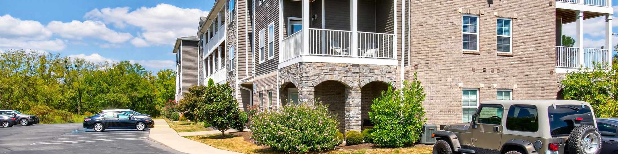 Photo Gallery | Palomar Woods in Lexington, Kentucky